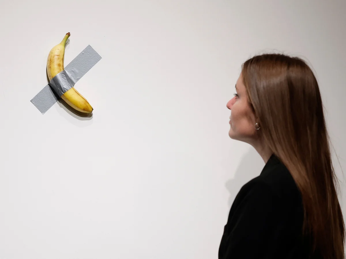 Duct-Taped Banana 6.2 Million modern art exploitation